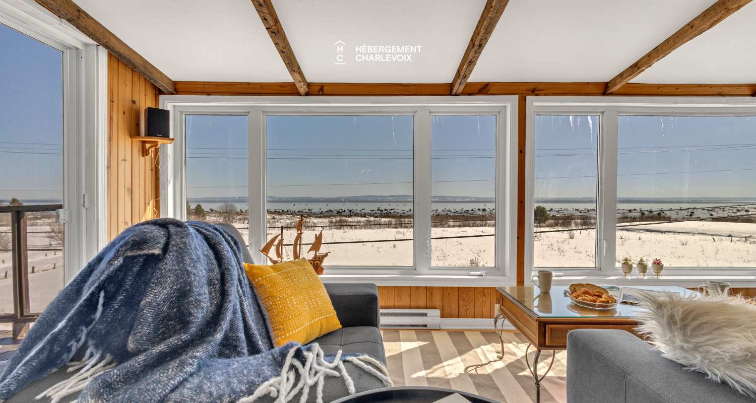 CHIC-645 - House with breathtaking view of the river